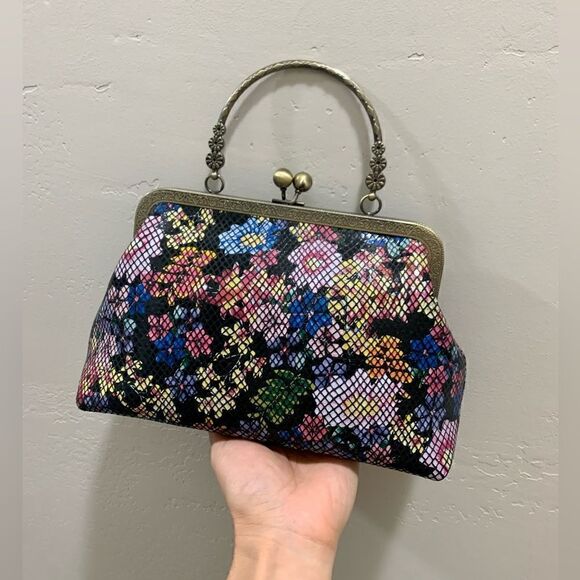 Handmade Genuine Embossed Leather Floral Print Top Handle bag & Small Purse Set - Picture 9 of 16